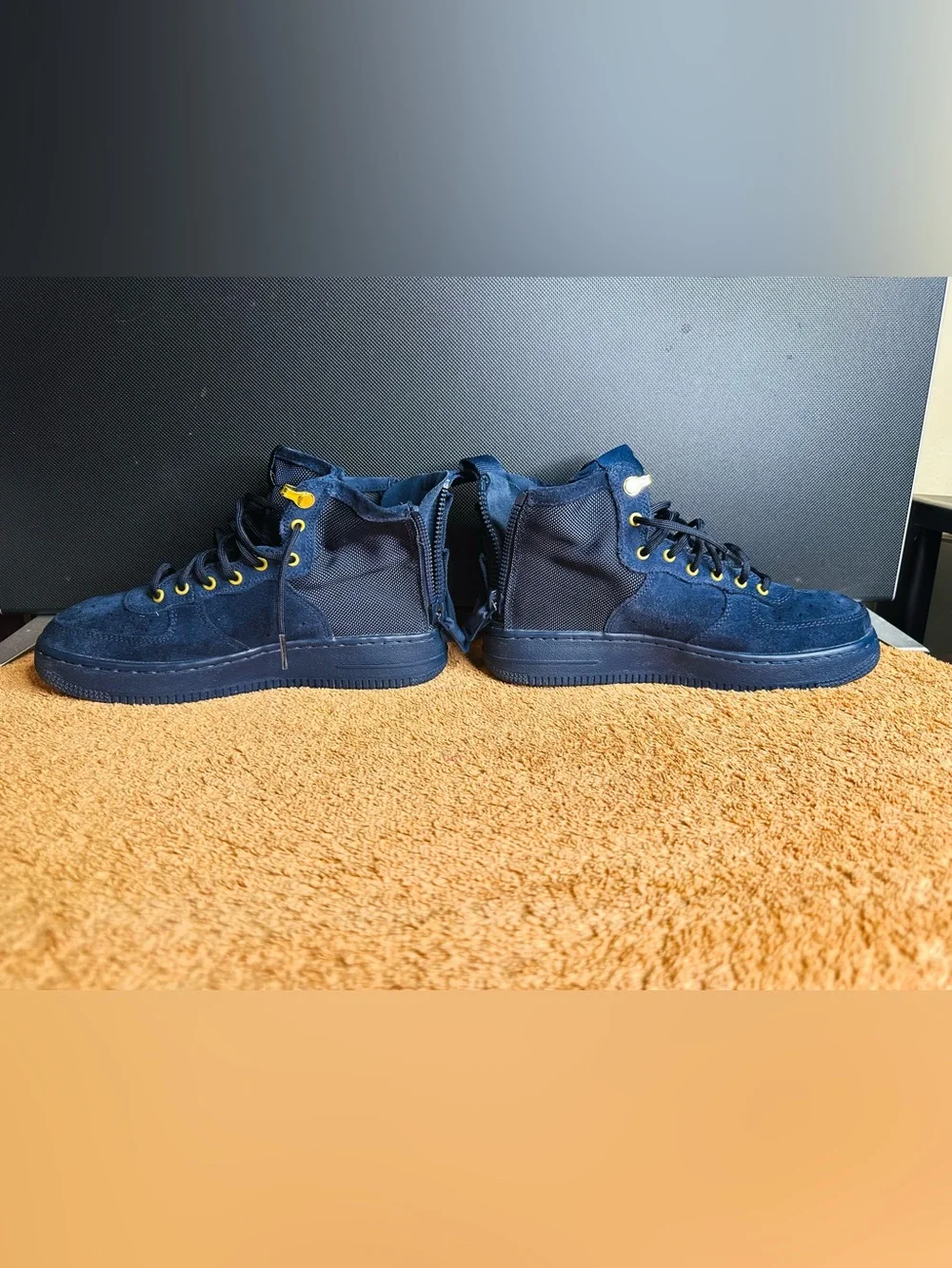 Nike SF AF 1  Mid Obsidian Sz 4.5Y EUC!